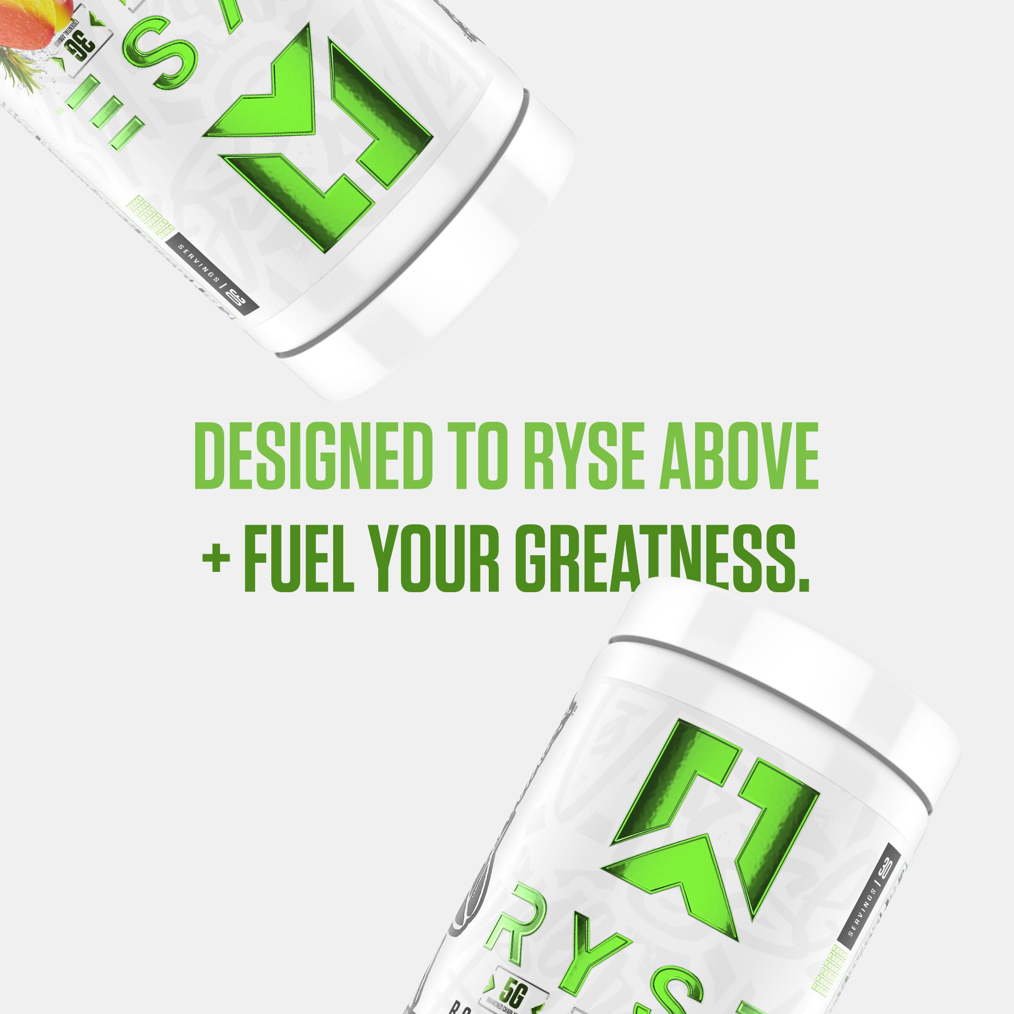 RYSE Up Supplements atleta bebiendo producto durante entrenamiento para recuperación