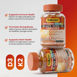 Gomitas Sakoon Nutrition sobre encimera junto a frutas, sugiere uso cotidiano saludable