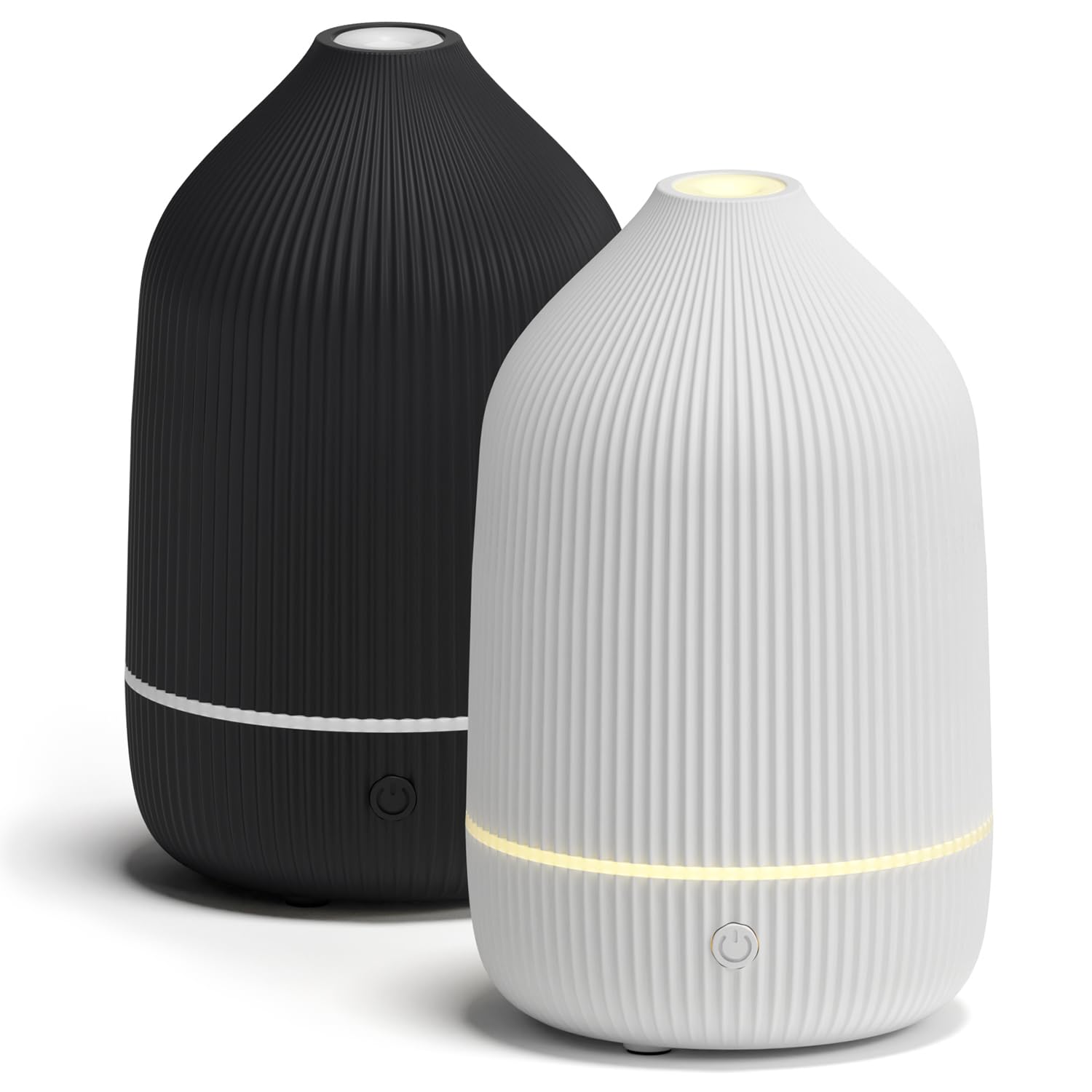 Salubrito difusor pack frontal blanco y negro, aspecto minimalista y compacto
