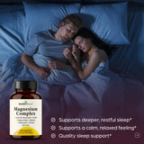SANDHUHERBALS persona tomándolo antes de dormir para mejorar descanso
