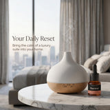 Scentluxe gota de aceite destacando pureza y textura ligera
