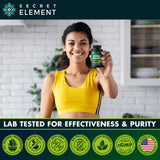 Secret Element primer plano de cápsula vegana revela textura suave y facilidad de deglución
