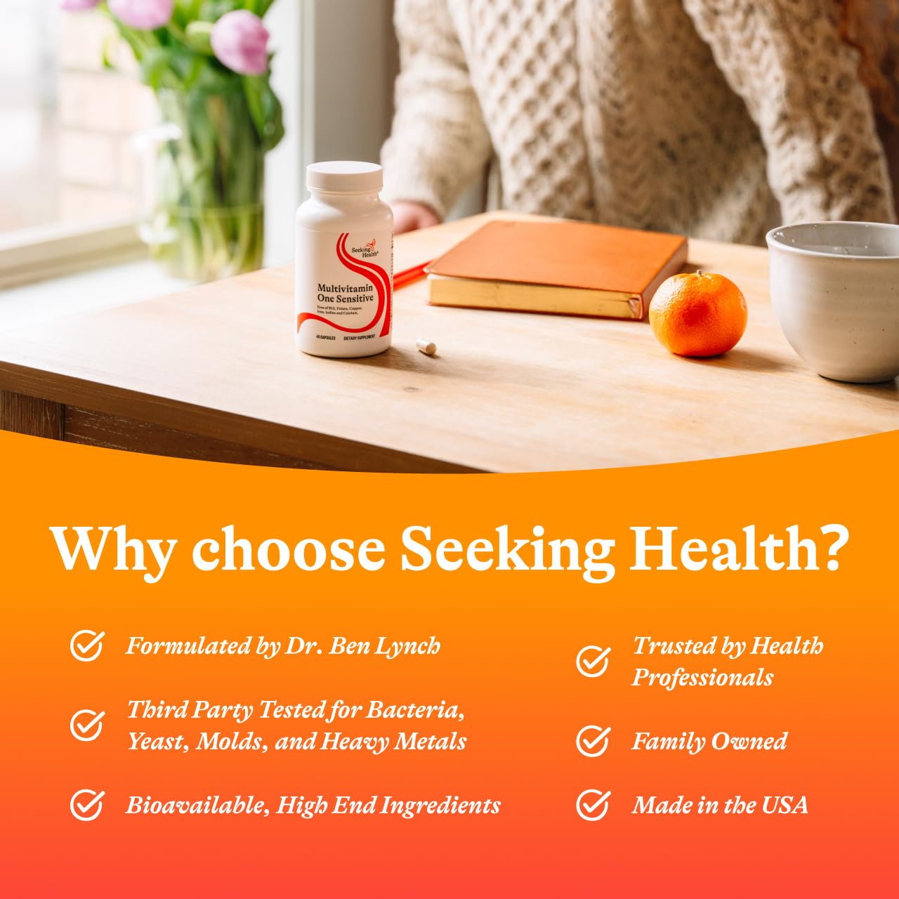 Seeking Health cápsula junto a moneda para comparar tamaño y facilidad de uso