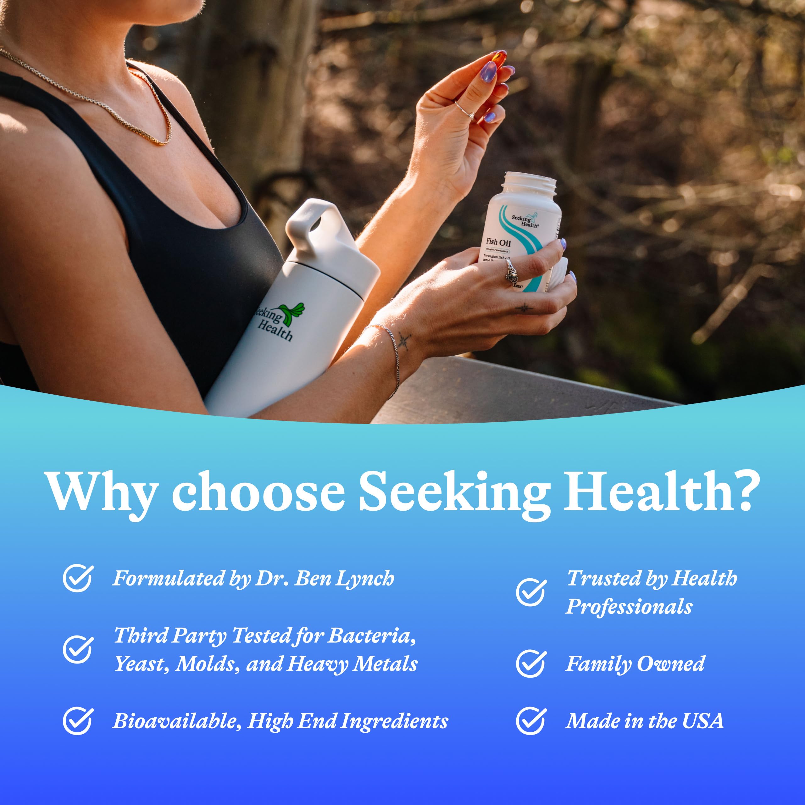Seeking Health cápsula junto a comida para mejorar absorción y rutina