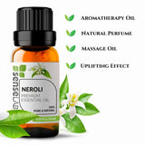 SENSELAB manos mezclando neroli con aceite portador para masaje seguro