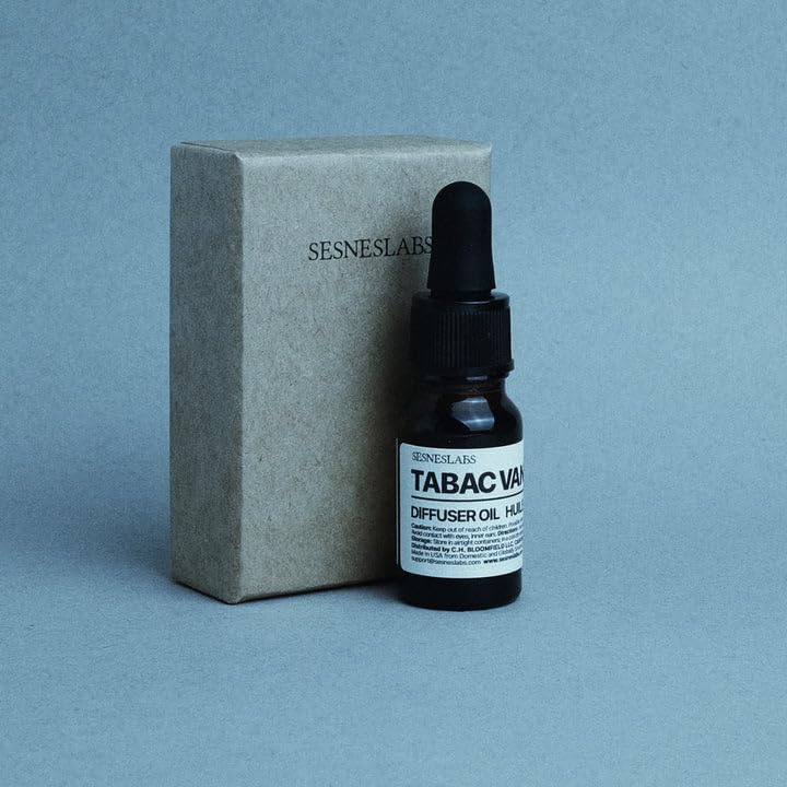 sesneslabs aceite Tabac Vanille en difusor ultrasónico creando ambiente cálido