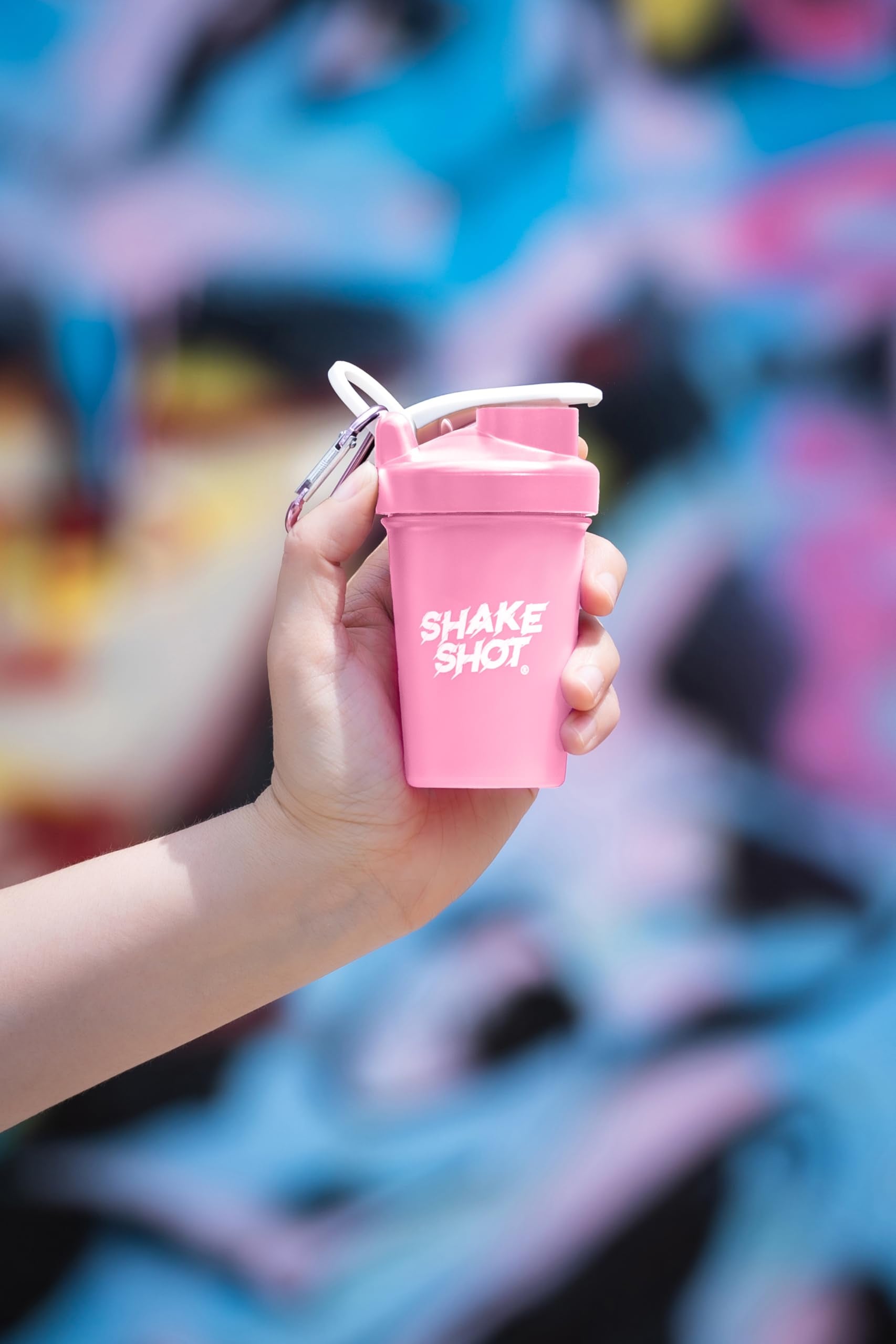 Shake Shot detalle de la tapa con cierre seguro para evitar derrames