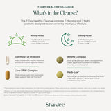 Shaklee polvo del contenido del sobre en la mano que muestra textura y mezcla fácil