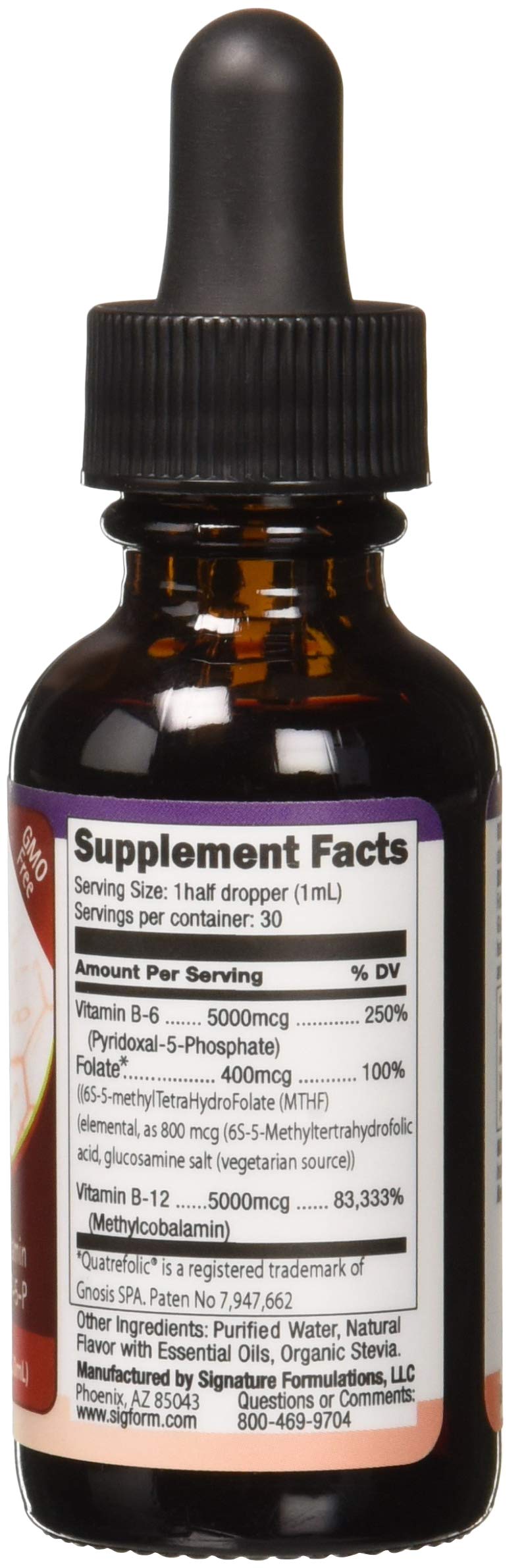Persona usando SIGFORM B12 sublingual bajo la lengua, conveniente y sin agujas