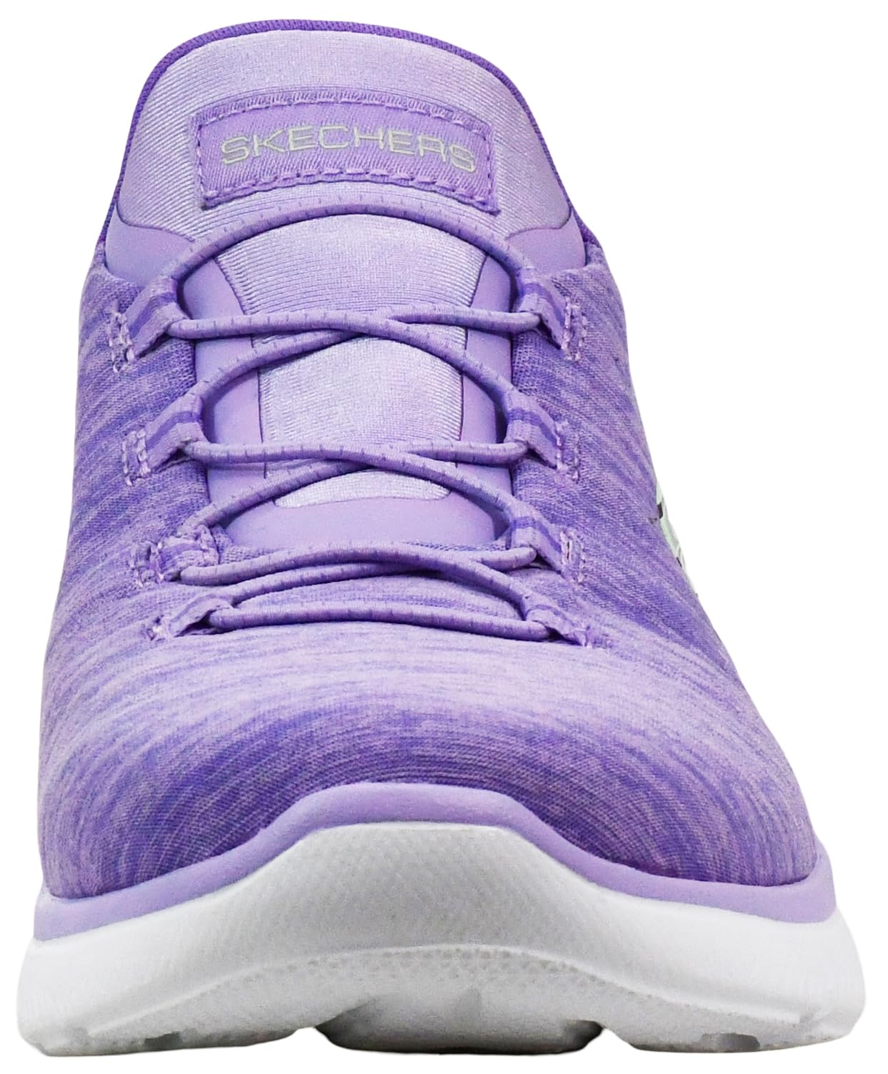 Skechers perfil lateral que destaca silueta ligera y soporte