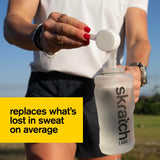 Skratch Labs polvo textura, muestra disolución rápida y sin grumos