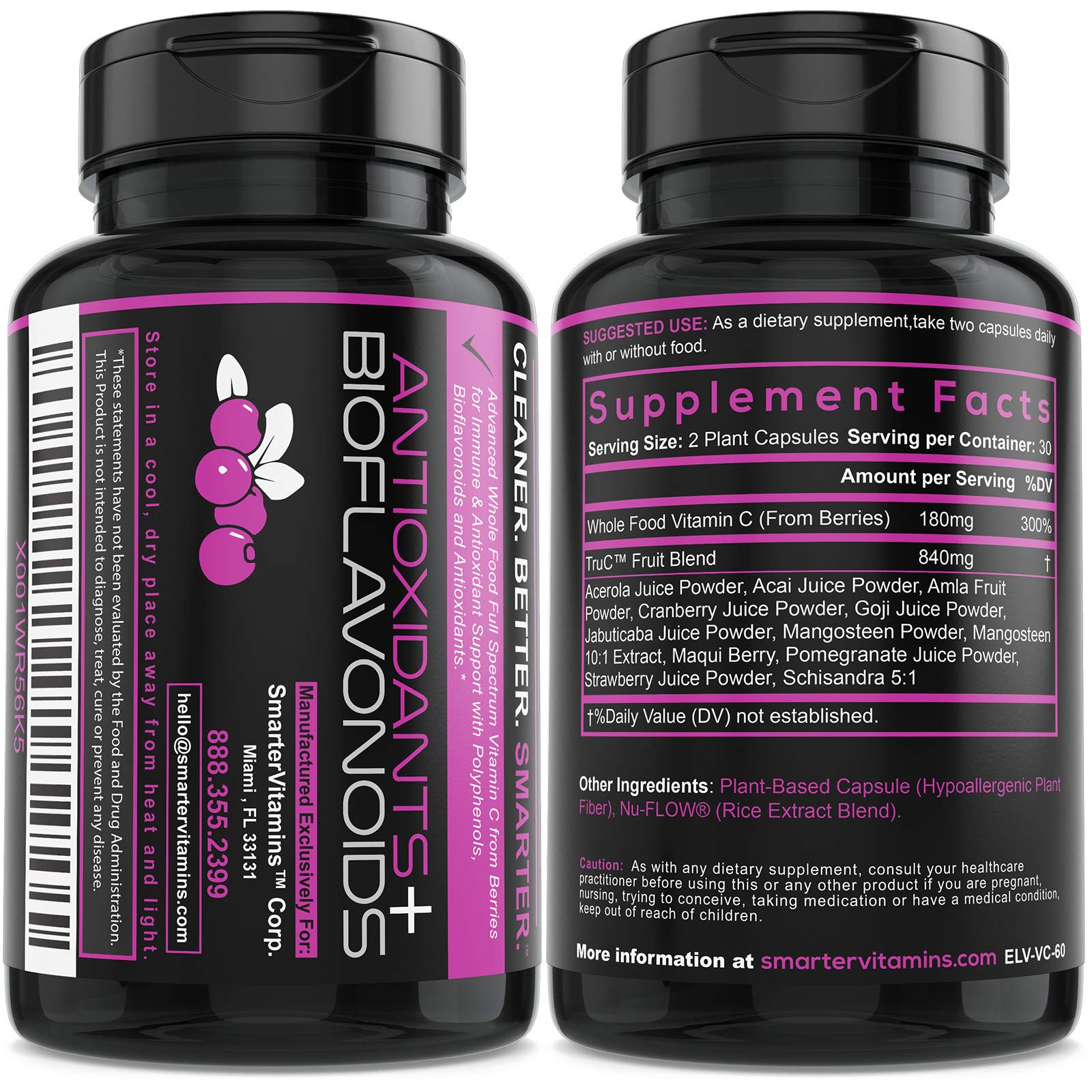 SmarterVitamins cápsulas en una taza para comparar tamaño y dosificación visual