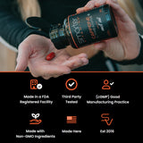 SmarterVitamins softgel en mano para comparar tamaño y facilidad de ingesta