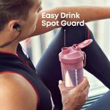 Smartshake en uso en el gimnasio sostenida en mano, comodidad y portabilidad