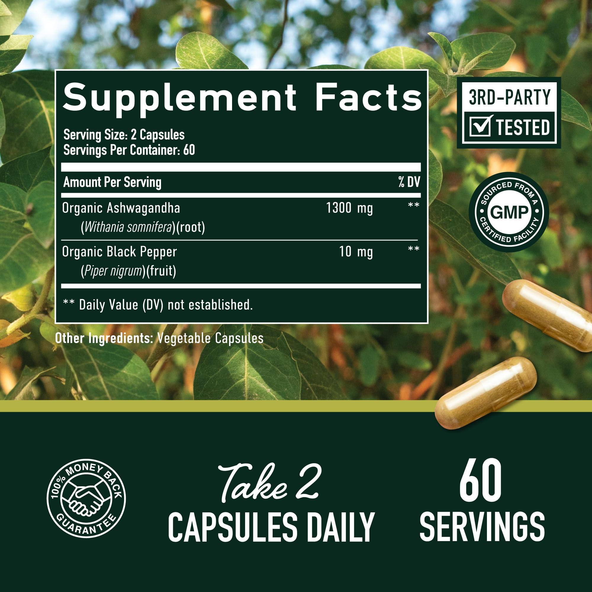 SMNutrition cápsula en mano para comparar tamaño y facilitar la toma diaria