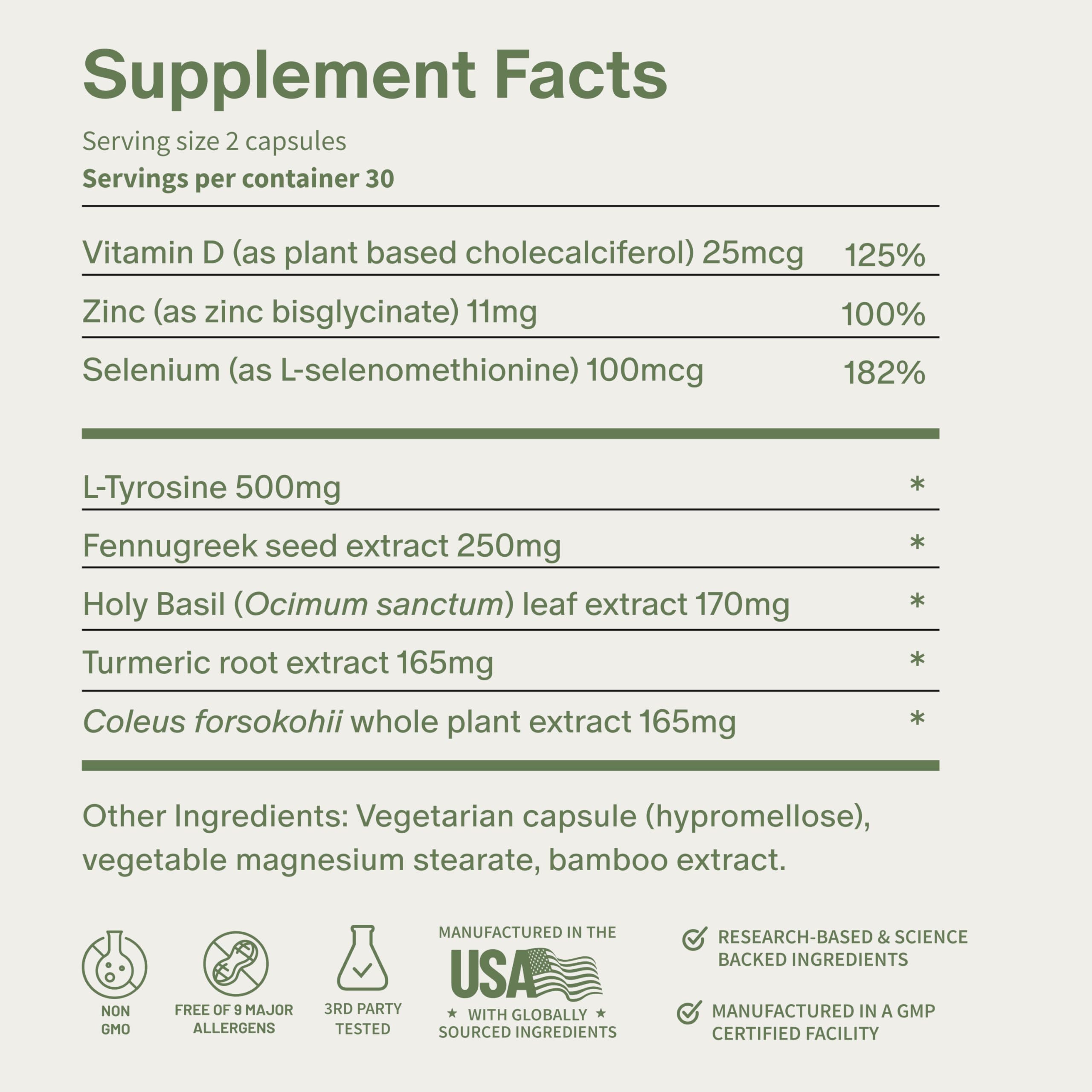 Snap Supplements persona sosteniendo cápsulas para una rutina diaria
