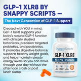 Snappy Scripts cápsula en mano para apreciar tamaño y textura fácil de tragar
