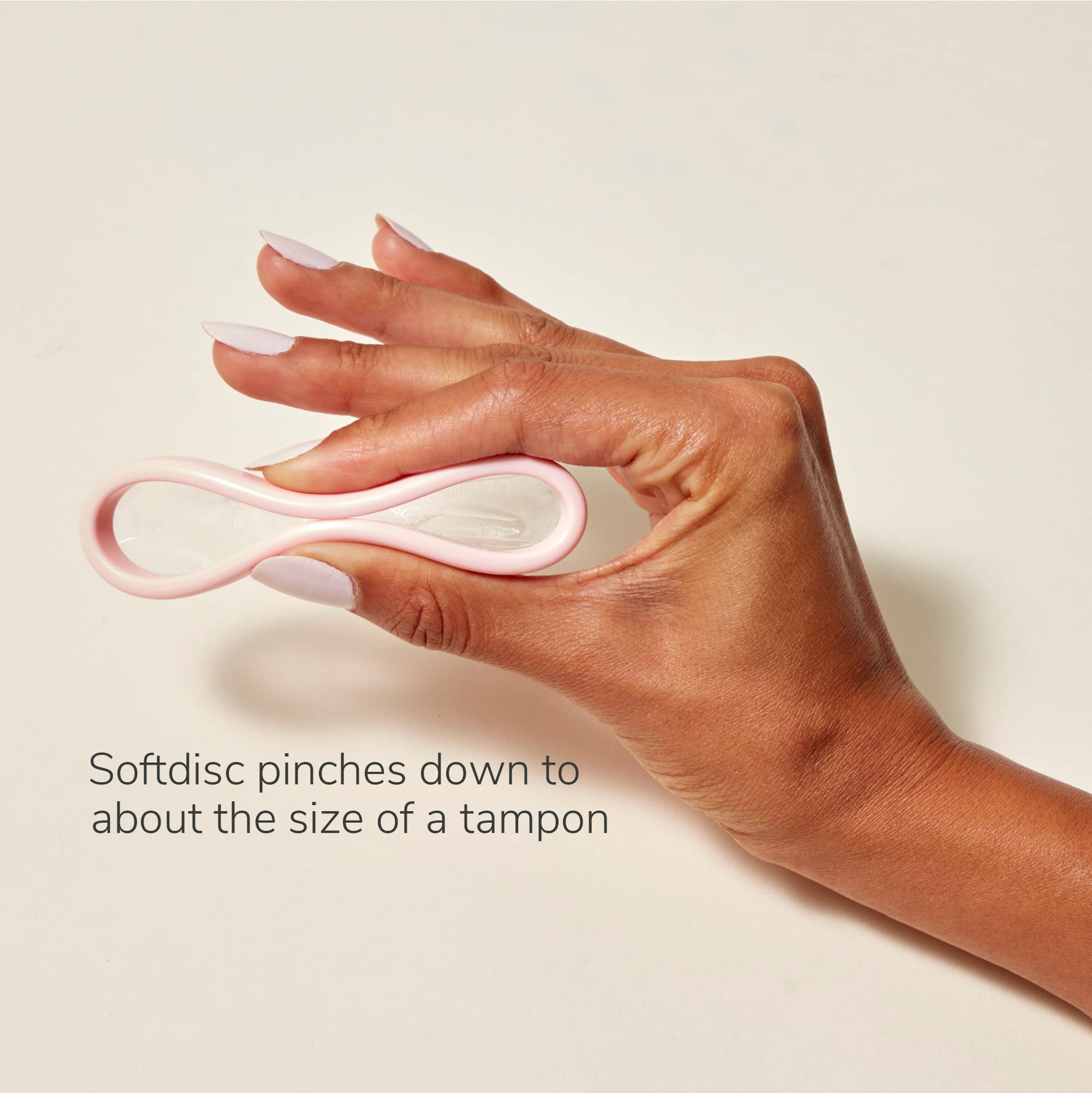 Softcup Softdisc ilustración de uso que muestra fácil colocación y extracción