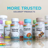 SOLARAY frasco en cocina, suplemento vegano integrado en estilo de vida