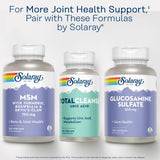 SOLARAY producto colocado junto a agua y frutas para uso diario saludable