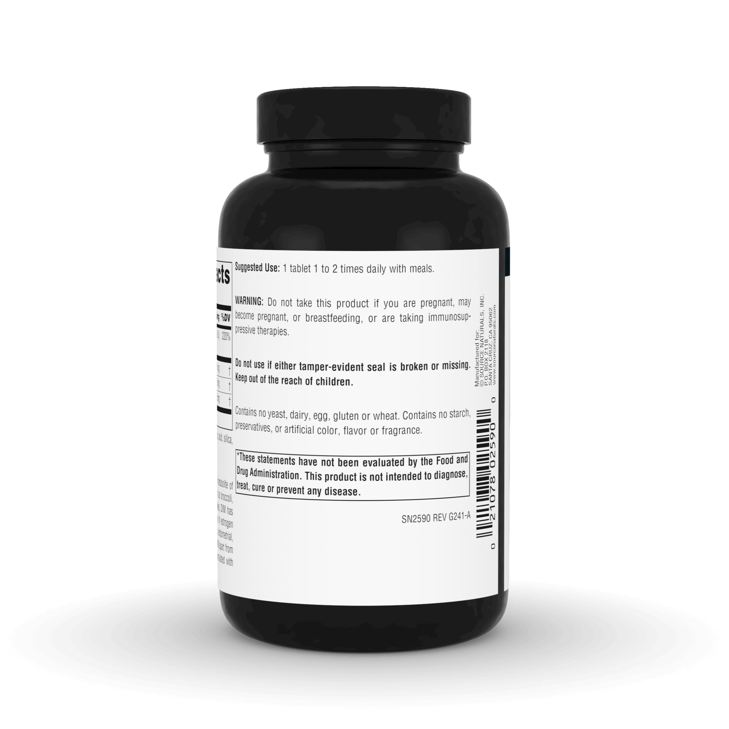Source Naturals tableta en mano para comparar tamaño y facilidad de toma