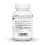 Source Naturals persona tomando cápsula para apoyo de rendimiento diario