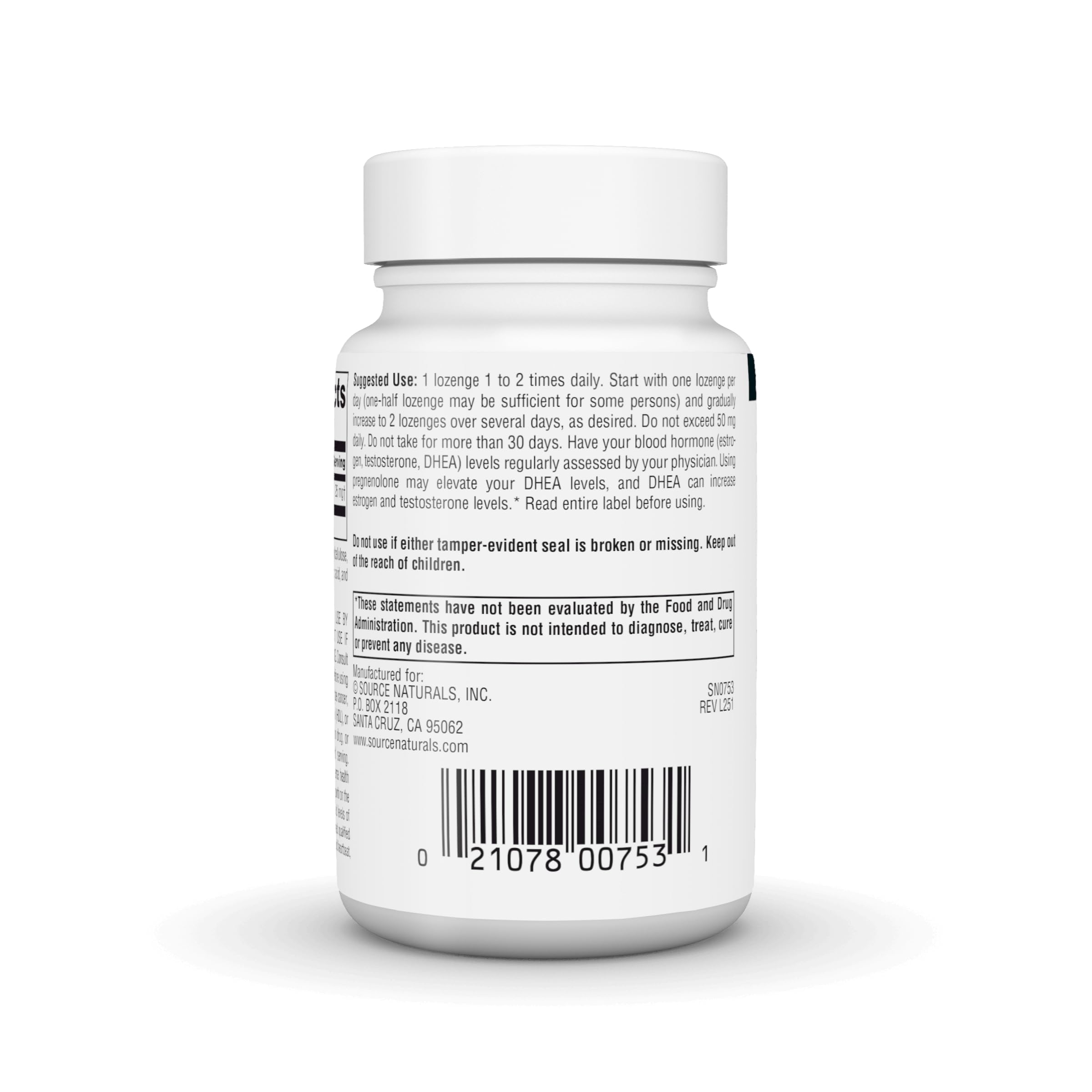Persona sosteniendo pastilla masticable Source Naturals, demostrando facilidad de consumo
