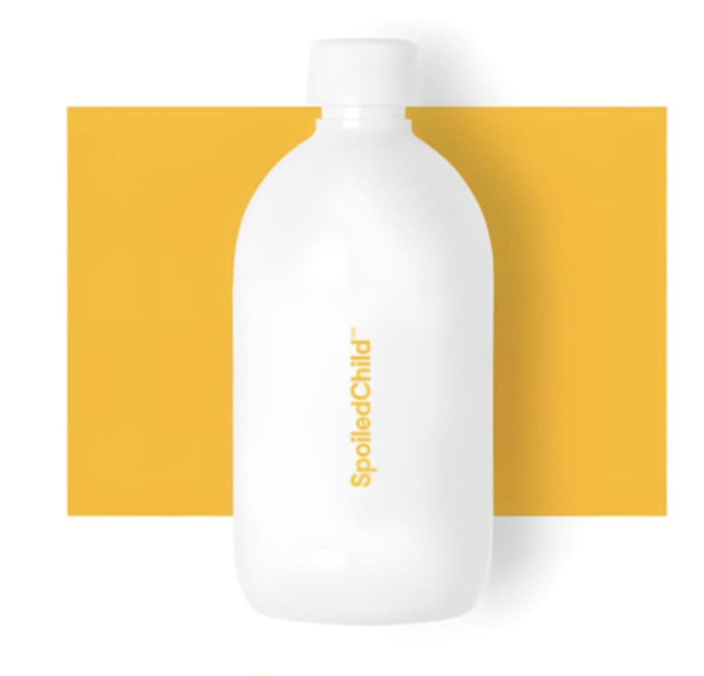 SpoiledChild botella frontal con sabor piña, aspecto atractivo y fácil consumo