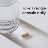 Sports Research cápsula en mano ilustrando tamaño práctico para llevar
