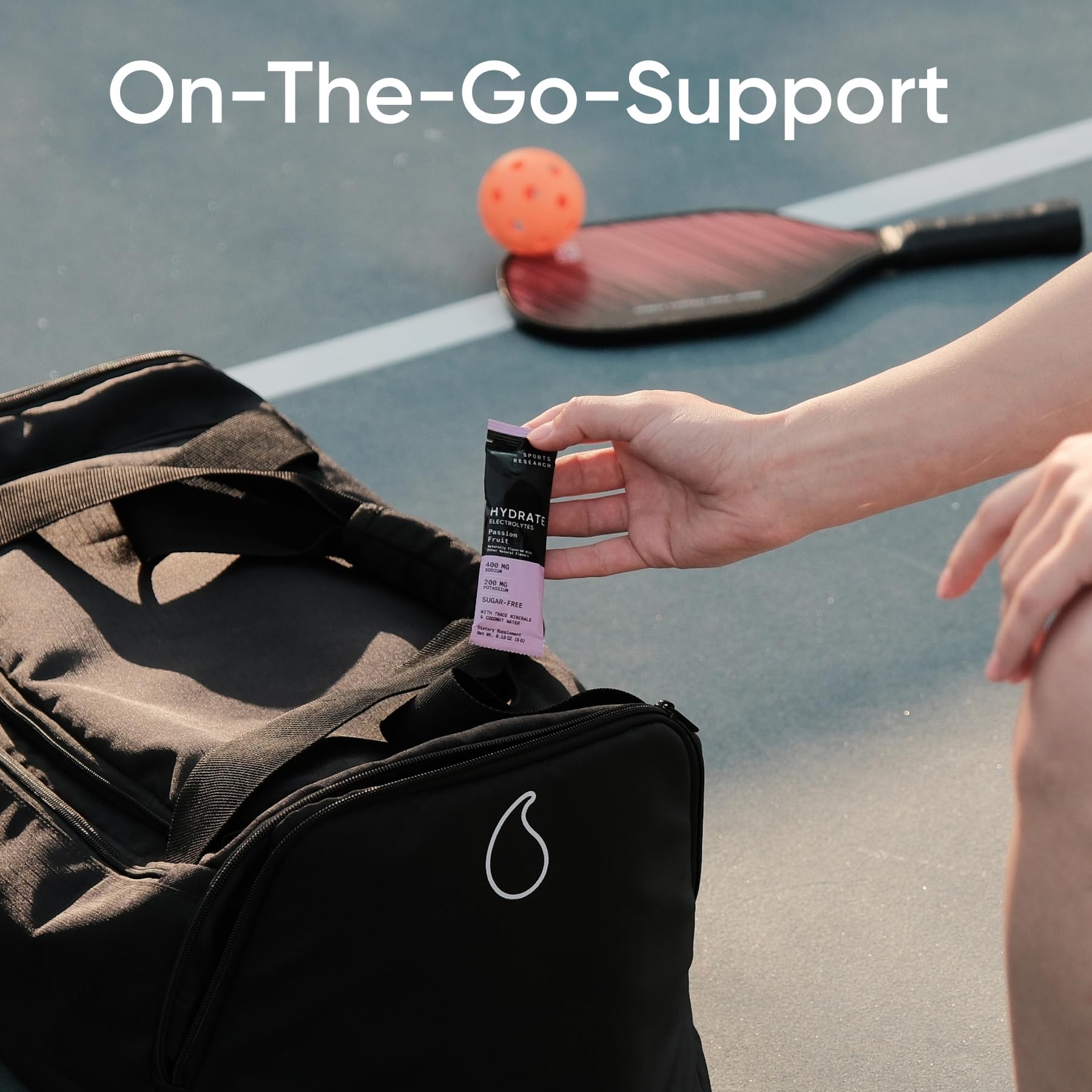 Sports Research sobre dentro de mochila deportiva listo para actividad