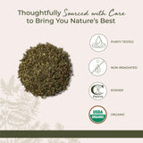 Starwest Botanicals alfalfa añadida a smoothie, mezcla nutritiva y práctica