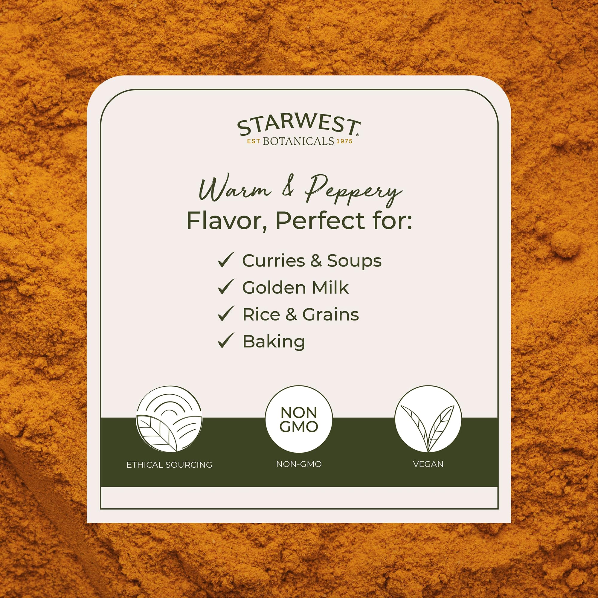Starwest Botanicals cucharada de cúrcuma en cocina aportando sabor y color