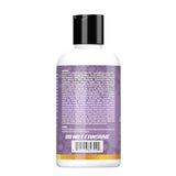 Stinger Detox textura del shampoo en gota destacando ingredientes naturales y efecto purificante