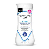 Summer's Eve detalle de la etiqueta con ingredientes clave y pH equilibrado