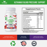 Sundhed Natural suplemento en mano durante la toma diaria como apoyo nutricional