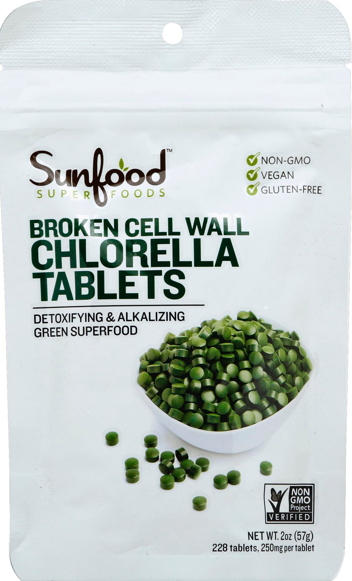 Sunfood Superfoods empaque frontal de chlorella, vista clara del producto y beneficio de conveniencia