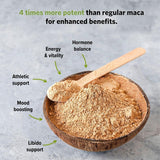 Sunfood Superfoods bolsa 8 oz al lado de una mano, tamaño real