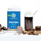 Bol de desayuno con batido Sunwarrior y avena para un aporte proteico equilibrado