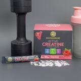 Sunwarrior producto en ambiente lifestyle con sabor frambuesa apetecible