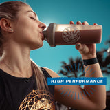 Sunwarrior uso durante entrenamiento con botella para recuperación rápida