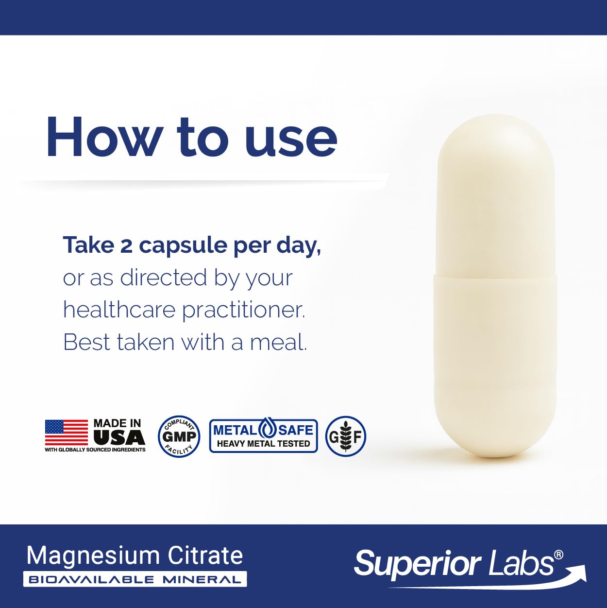 Superior Labs cápsulas en mano para comparar tamaño y dosificación práctica