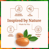 SVA ORGANICS textura del aceite de argán en la palma, rápida absorción