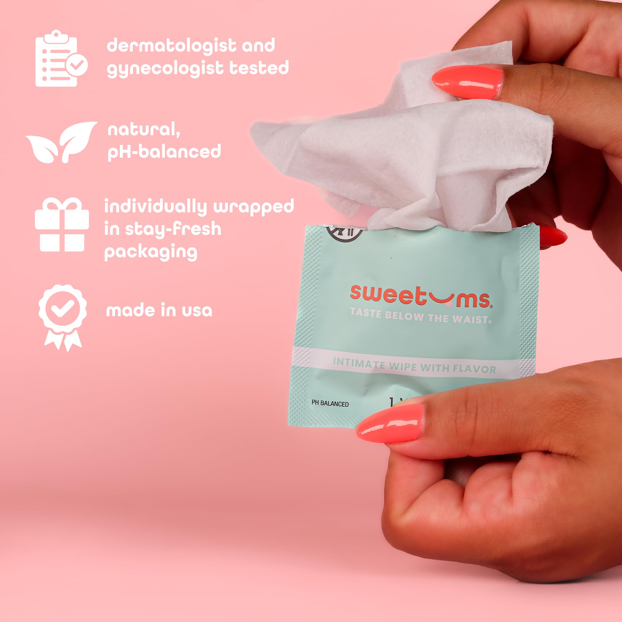 Sweetums toallita en bolso en uso para refrescar en movimiento