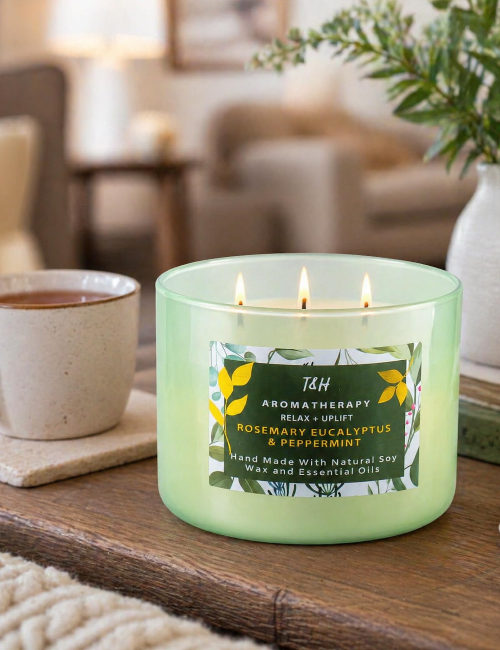 T&H etiqueta y detalles del producto destacando fragancia herbal