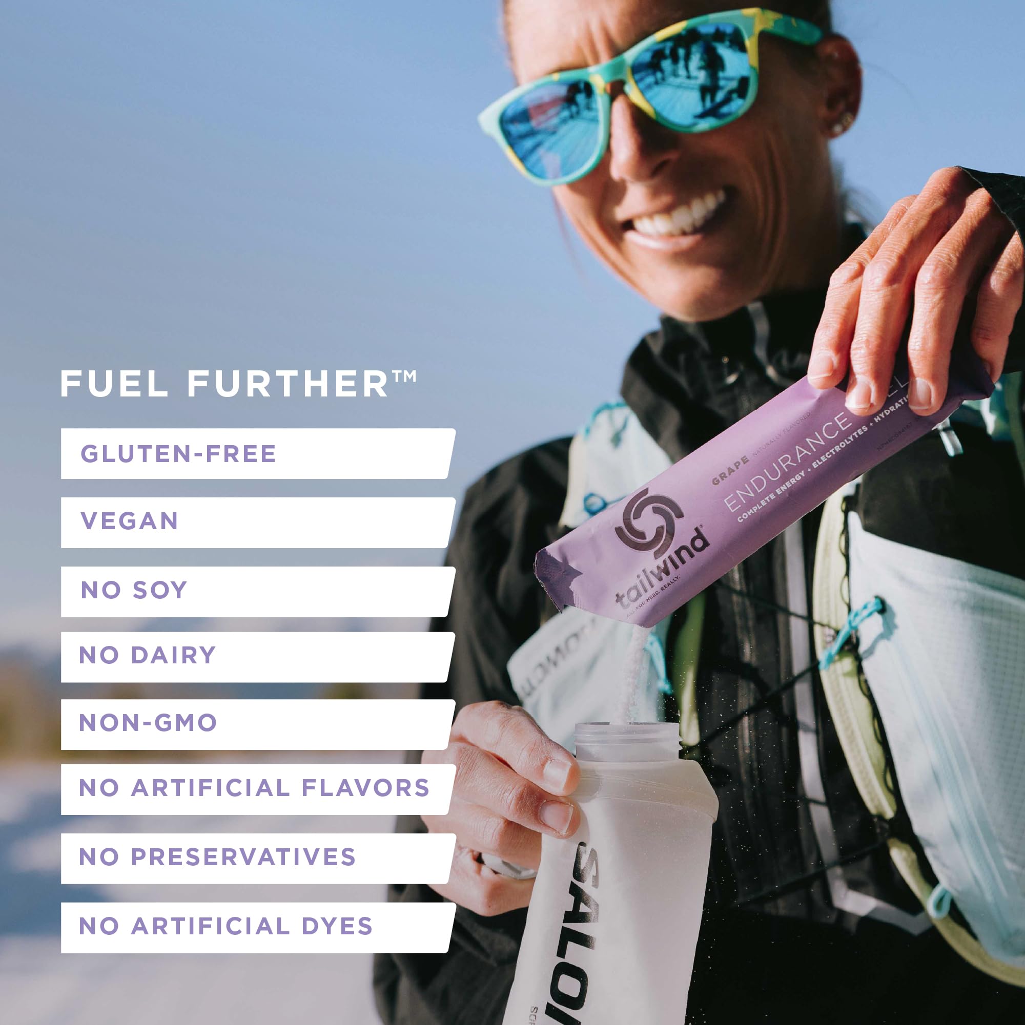 Tailwind Nutrition botella en uso durante ciclismo para energía continua