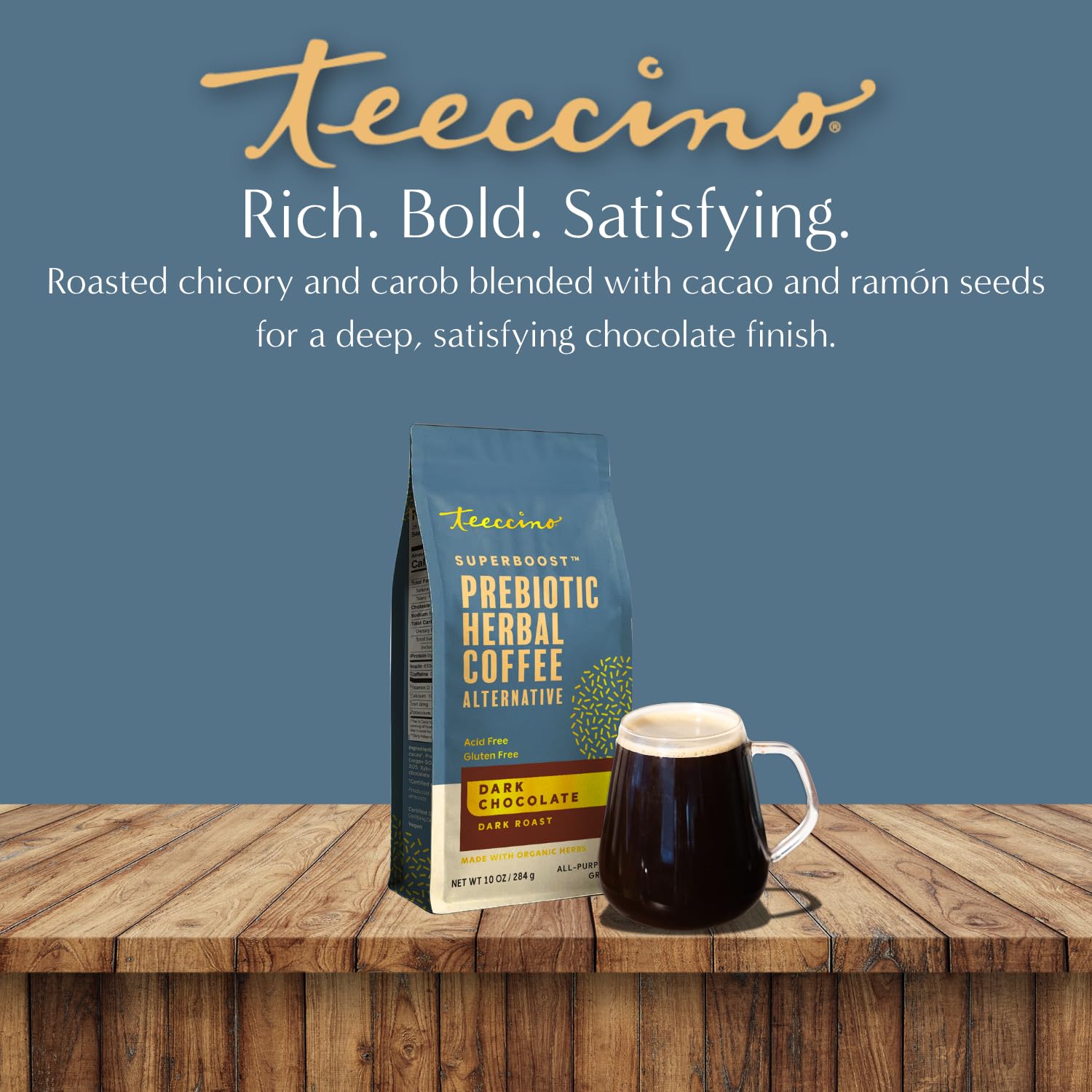 Teeccino paquete 10 oz comparado con taza para referencia de tamaño