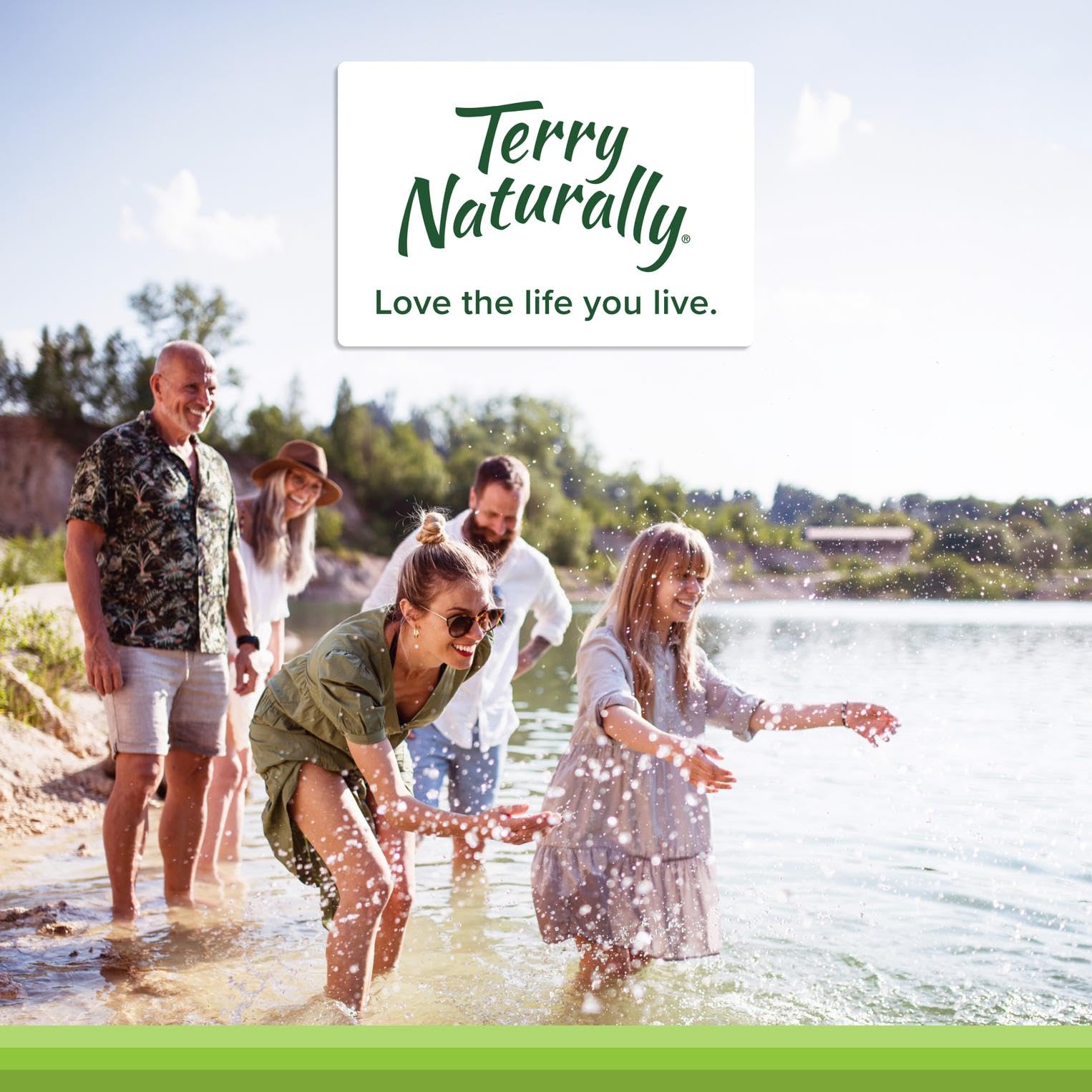 Terry Naturally producto en mesa con alimentos saludables para estilo de vida