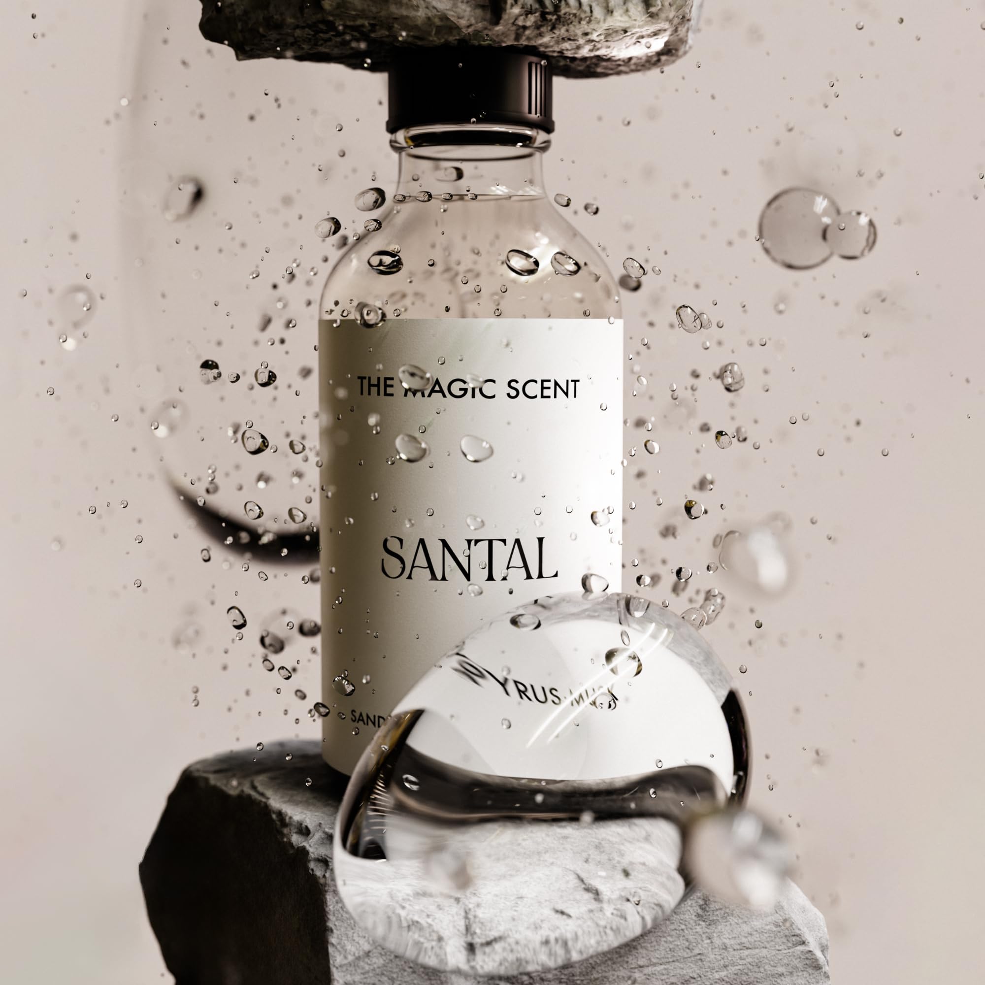 THE MAGIC SCENT ambiente salón con Santal encendido creando atmósfera cálida y acogedora