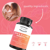 Thomas' all-natural Remedies detalle de cápsula vegana destacando pureza y textura
