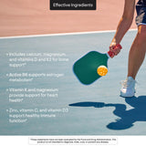 THORNE cápsula en mano para comparar tamaño y facilitar la toma